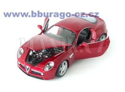 Alfa Romeo 8C Bburago 1:18