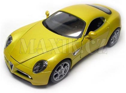 Alfa Romeo 8C Bburago 1:18