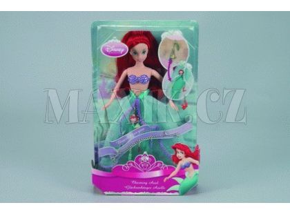 Ariel s přívěškem