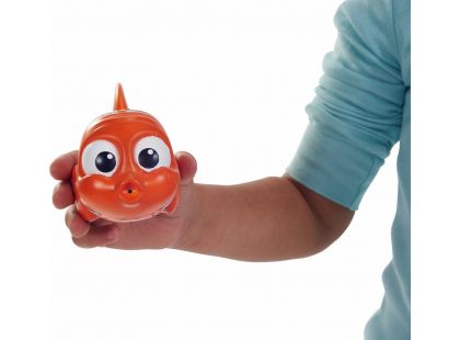 Bandai Hledá se Dory figurka do vody - Nemo