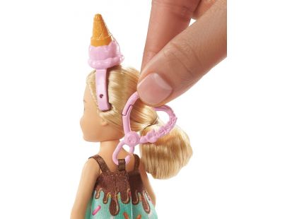 Barbie Chelsea v kostýmu GHV72