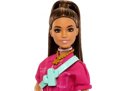 Barbie Deluxe módní panenka - v kalhotovém kostýmu