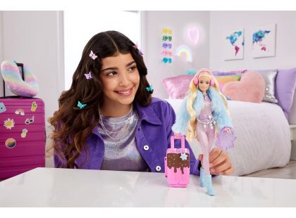 Barbie Extra v oblečku do sněhu