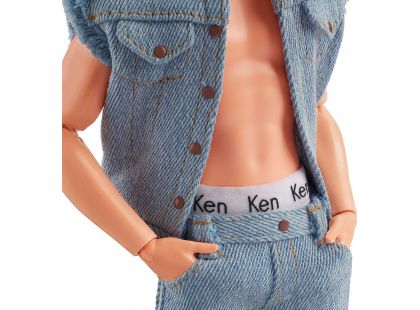 Barbie Ken ve filmovém oblečku HRF27 - Poškozený obal
