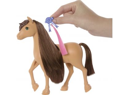 Barbie Mysteries: The Great Horse Chase Kůň Pepper