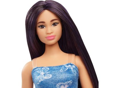 Barbie Modelka - modré šaty s motýlky
