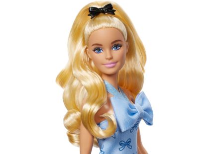 Barbie Modelka - šaty s modrými mašlemi