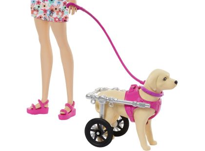 Barbie panenka a pejsek s invalidním vozíčkem
