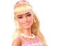 Barbie v ikonickém filmovém outfitu HPJ96 3