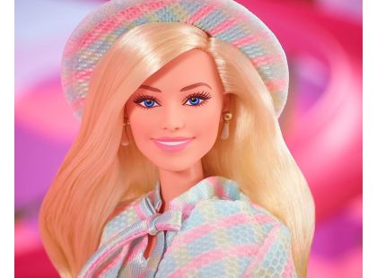 Barbie ve filmovém oblečku HRF26