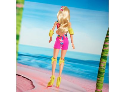 Barbie ve filmovém oblečku Kolečkové brusle