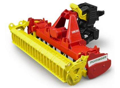 Bruder 02346 Půdní fréza Pöttinger Lion 3002 - Poškozený obal