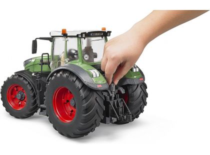 Bruder 4040 Traktor Fendt 1050 Vario - Poškozený obal 