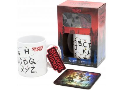 Dárková sada Stranger Things hrnek, klíčenka, tácek