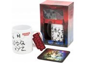 Dárková sada Stranger Things hrnek, klíčenka, tácek