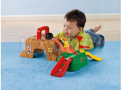 Fisher Price Little People Wheelies přenosná hrací sada