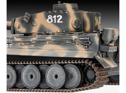 Revell Gift-Set tank 05790 75 Years Tiger I 1 : 35