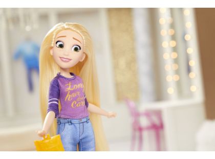 Hasbro Disney Princess Moderní panenky Locika