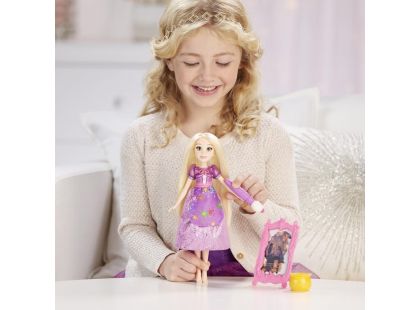 Hasbro Disney Princess Princezna s módními doplňky Locika