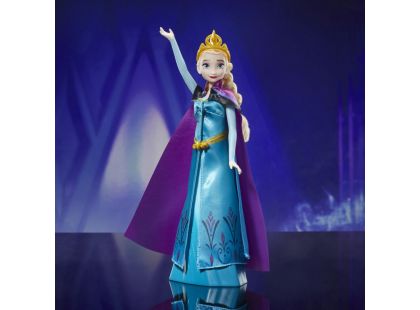 Hasbro Ledové Království 2 Elsa královská proměna