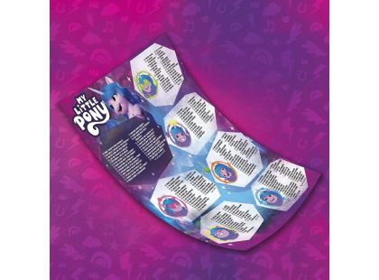 Hasbro My Little Pony Izzy objev v sobě jiskru - Poškozený obal
