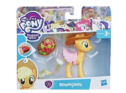 Hasbro My Little Pony Poník s kouzelnickými doplňky Applejack