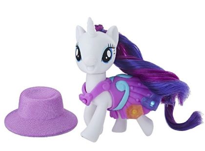 Hasbro My Little Pony Poník s kouzelnickými doplňky Rarity