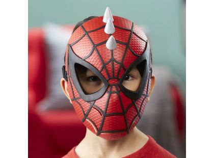 Hasbro SpiderMan základní maska červená