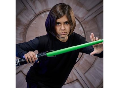 Hasbro Star Wars Forge Luke základní světelný meč
