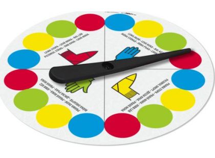 Hasbro Twister Vylepšená verze - Poškozený obal