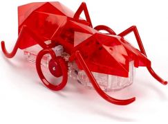 Hexbug Micro Ant červený