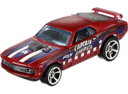 Hot Wheels Captain America angličák - 70 Ford Mustang Mach1