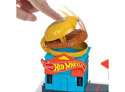 Hot Wheels City centrum města burger drive