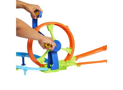Hot Wheels Dráha řetězový náraz