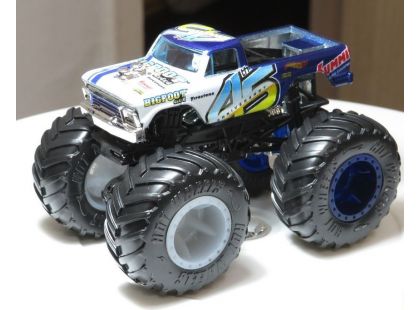 Hot Wheels Monster trucks kaskadérské kousky Big Foot 45