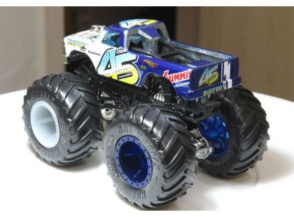 Hot Wheels Monster trucks kaskadérské kousky Big Foot 45