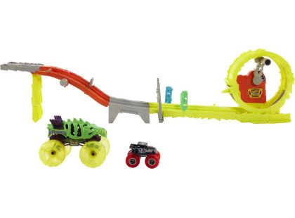 Hot Wheels Monster Trucks Power Smashers dráha masivní destrukce - Poškozený obal