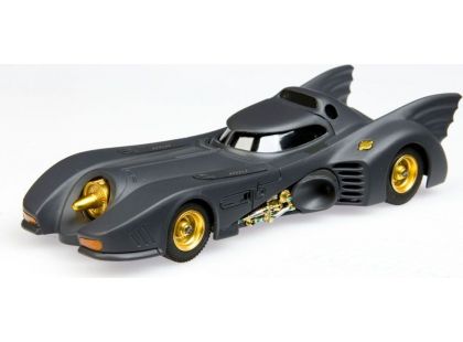 Hot Wheels prémiové auto Batmobile