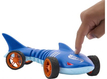 Hot Wheels RC Shark Speeder 1 : 15