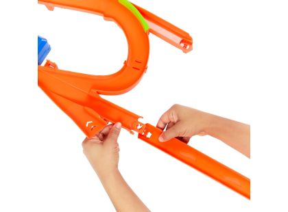 Hot Wheels Stunt tracks srážka ve vzduchu dráha - Poškozený obal