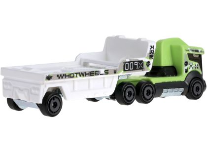 Hot Wheels Tahač 2024 Racing Convoy