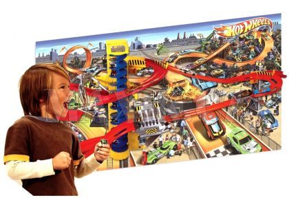 Hot Wheels W3434 Jízda po zdi demoliční propadliště