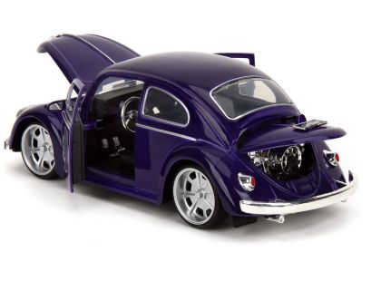 Jada Wednesday auto 1972 VW Beetle 1:24 a figurka Wednesday