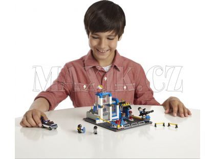 KRE-O CityVille interaktivní stavebnice policejní