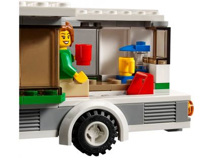 LEGO City 60117 Dodávka a karavan