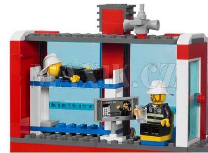 LEGO CITY 7208 Hasičská stanice