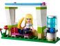 LEGO Friends 41011 Stephanie trénuje fotbal 4