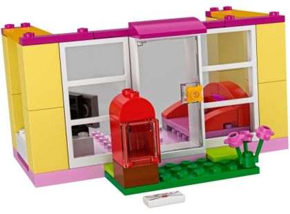 LEGO Juniors 10686 Rodinný domeček