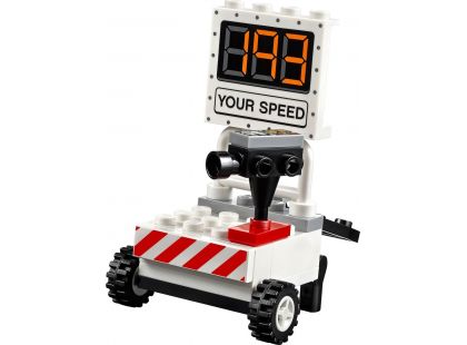 LEGO Juniors 10742 Závodní okruh Willy's Butte