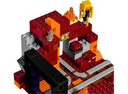 LEGO Minecraft 21143 Podzemní brána - Poškozený obal